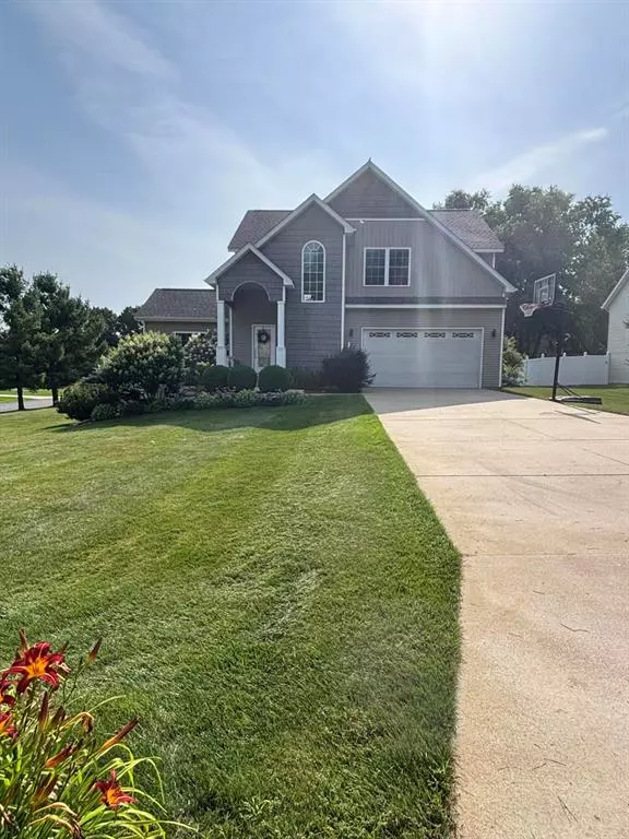 8127 Petoskey Street, Texas Twp, MI 49009