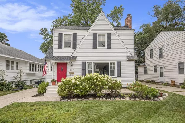 623 Deming Street SE, Grand Rapids, MI 49507