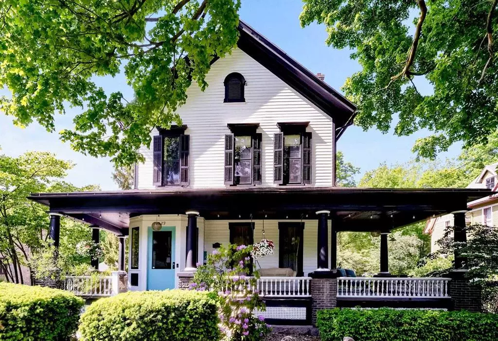 Grand Rapids, MI 49503,529 Fountain Street NE