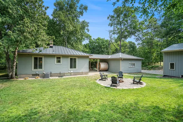 938 Columbus Street NE, Plainfield Twp, MI 49525