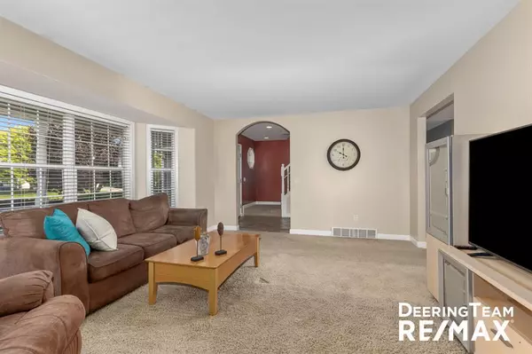 Wyoming, MI 49418,5824 Scarsdale Drive SW