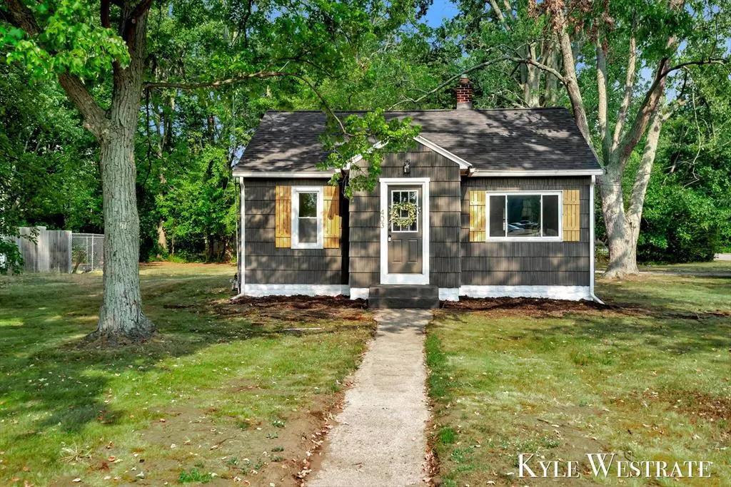 Holland Twp, MI 49424,403 136th Avenue