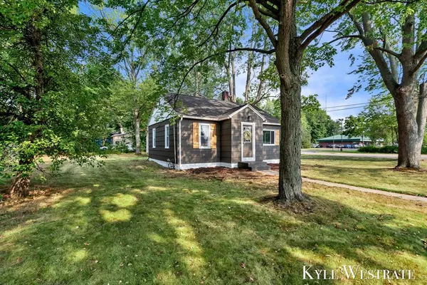 Holland Twp, MI 49424,403 136th Avenue