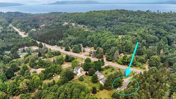 Traverse City-leelanau, MI 49664,3605 W Burdickville Road