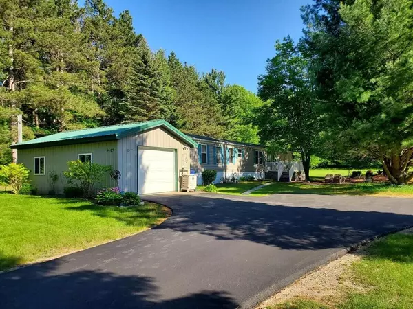 3605 W Burdickville Road, Traverse City-leelanau, MI 49664