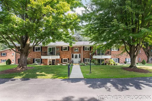 5250 Southbrook Court 66, Hudsonville, MI 49426