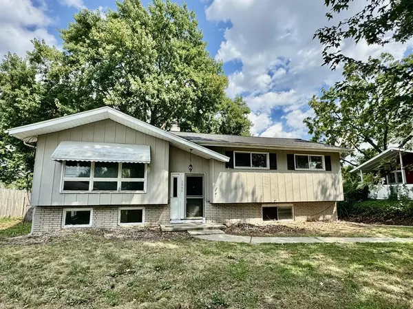 3042 Perry Avenue SW, Wyoming, MI 49519