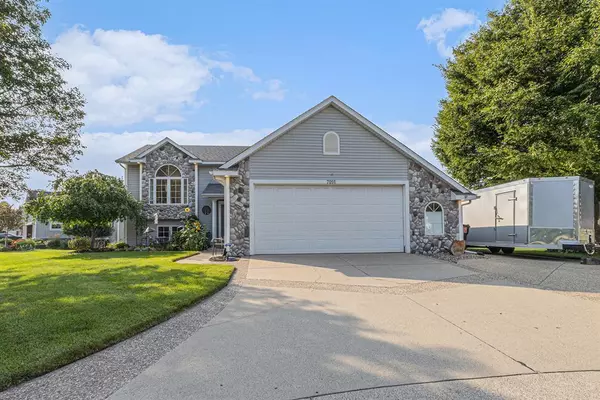 7091 Pine Oak Lane, Georgetown Twp, MI 49426