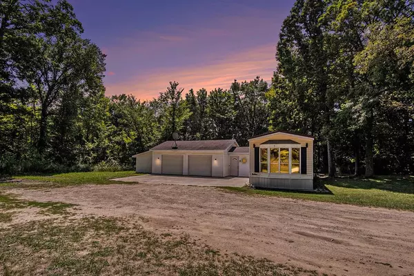 Tyrone Twp, MI 49330,15700 Sparta Avenue