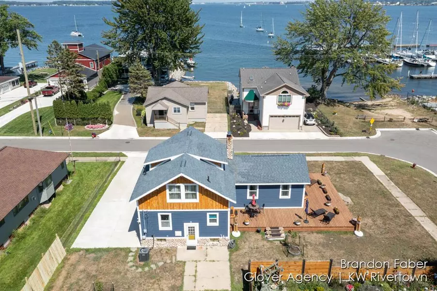 1835 Edgewater Street, Muskegon, MI 49441