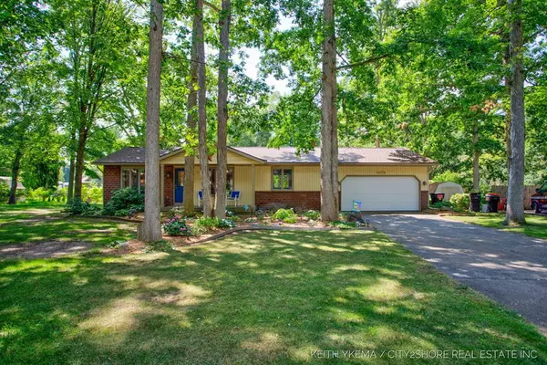 4372 Shady Oak Court, Georgetown Twp, MI 49426