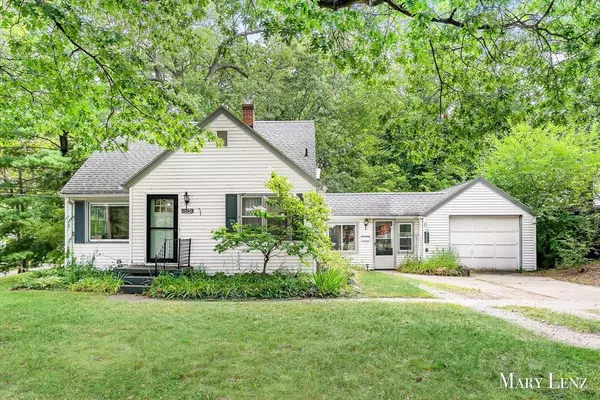 Grand Rapids, MI 49503,888 Spring Avenue NE