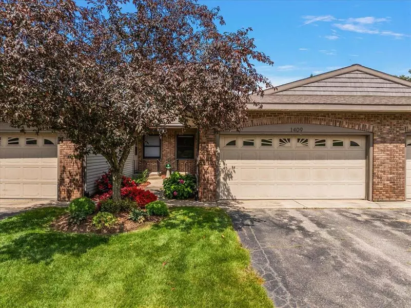 1409 8th Street NW, Grand Rapids, MI 49504