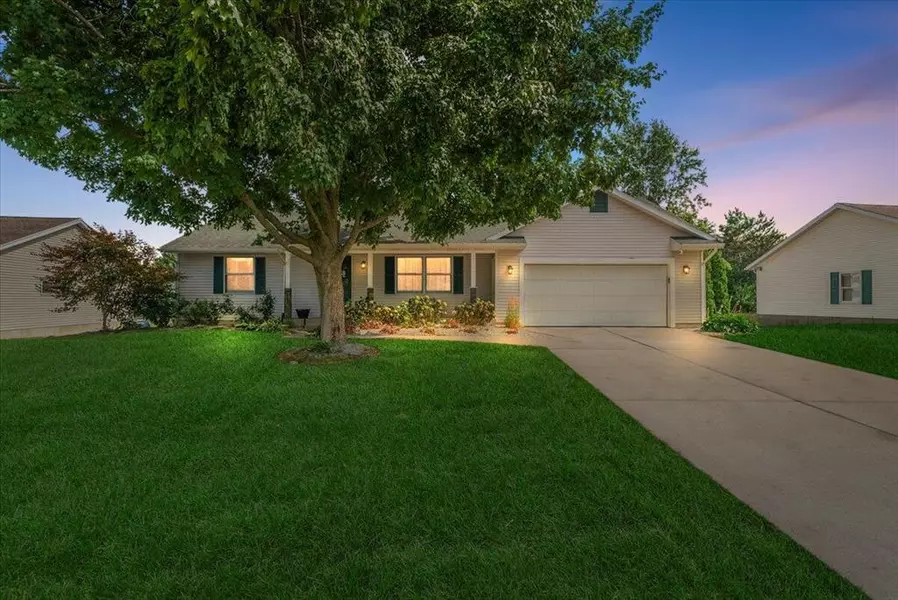 11424 Prairie Avenue, Allendale Twp, MI 49401