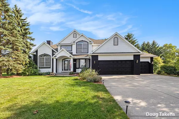1338 Crystalaire Court, Gaines Twp, MI 49316