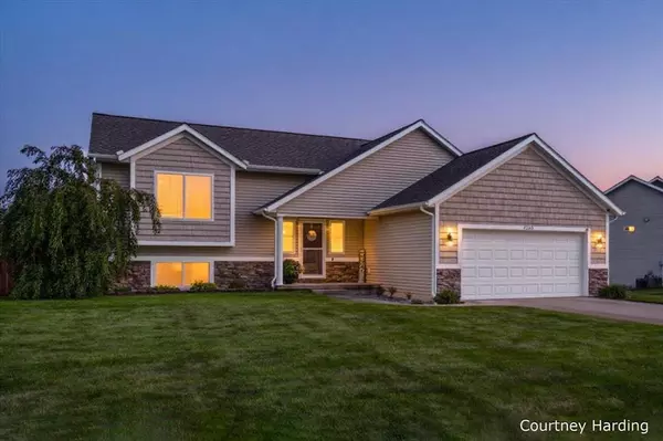 4263 Railside Drive, Dorr Twp, MI 49323