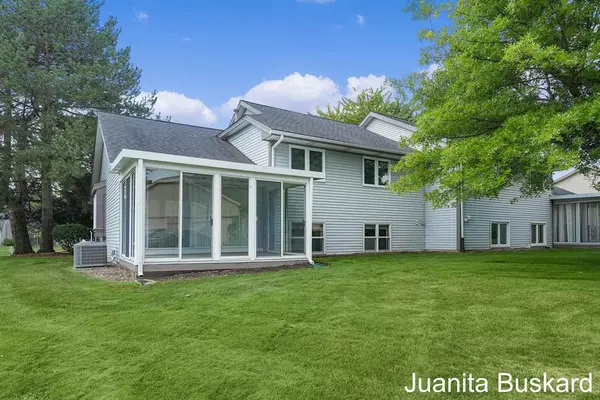 Grand Rapids, MI 49546,2743 Mulford Drive SE