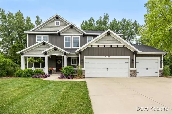 7362 Forsythia Avenue SE, Gaines Twp, MI 49508