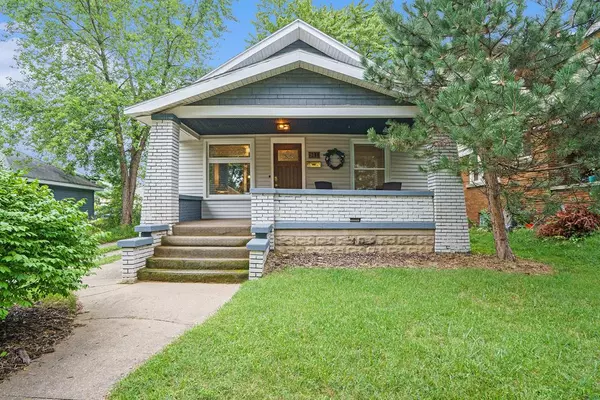 941 Arianna St NW Street NW, Grand Rapids, MI 49504