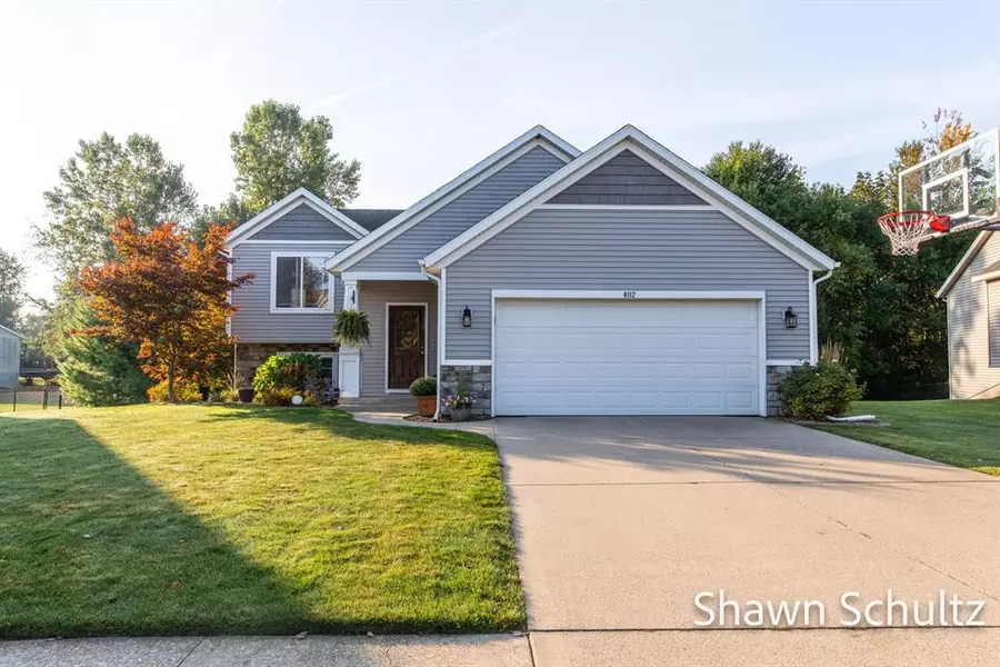6112 Balcom Lane, Allendale Twp, MI 49401