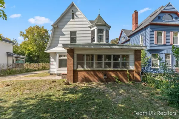 Grand Rapids, MI 49507,917 Jefferson Avenue SE