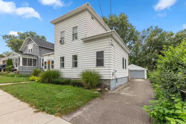 Grand Rapids, MI 49503,852 Leonard Street NE