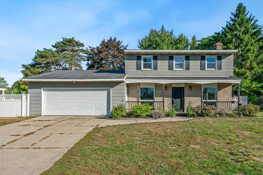1621 Mapleview Street SE, Kentwood, MI 49508