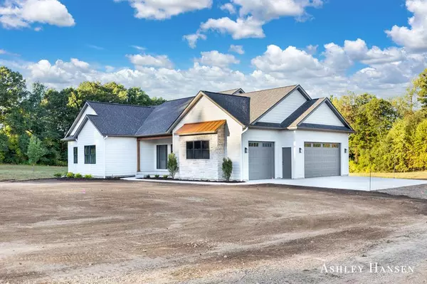 Courtland Twp, MI 49341,11035 Shaner Avenue NE