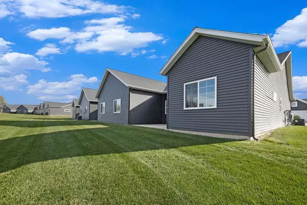 Caledonia Twp, MI 49316,7505 Hardwood Street