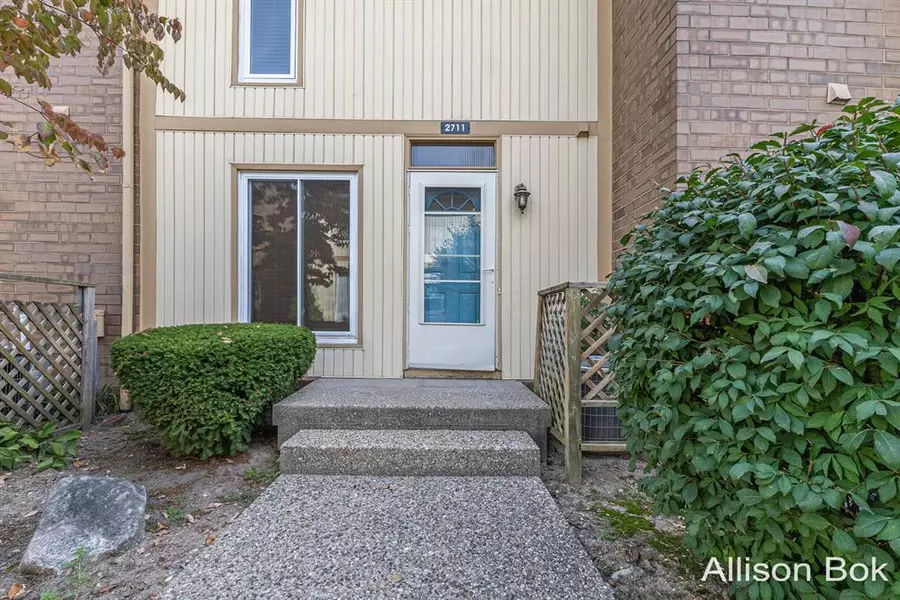2711 Modoc Trail SE, Grand Rapids, MI 49506