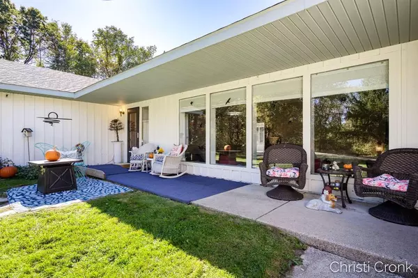 Algoma Twp, MI 49345,12501 Pine Island Drive NE