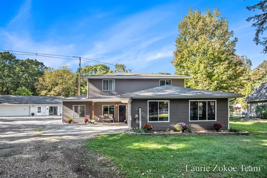 10829 Lovers Lane NW, Tallmadge Twp, MI 49534