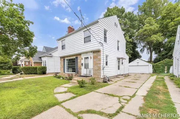 2436 Madison Avenue SE, Grand Rapids, MI 49507