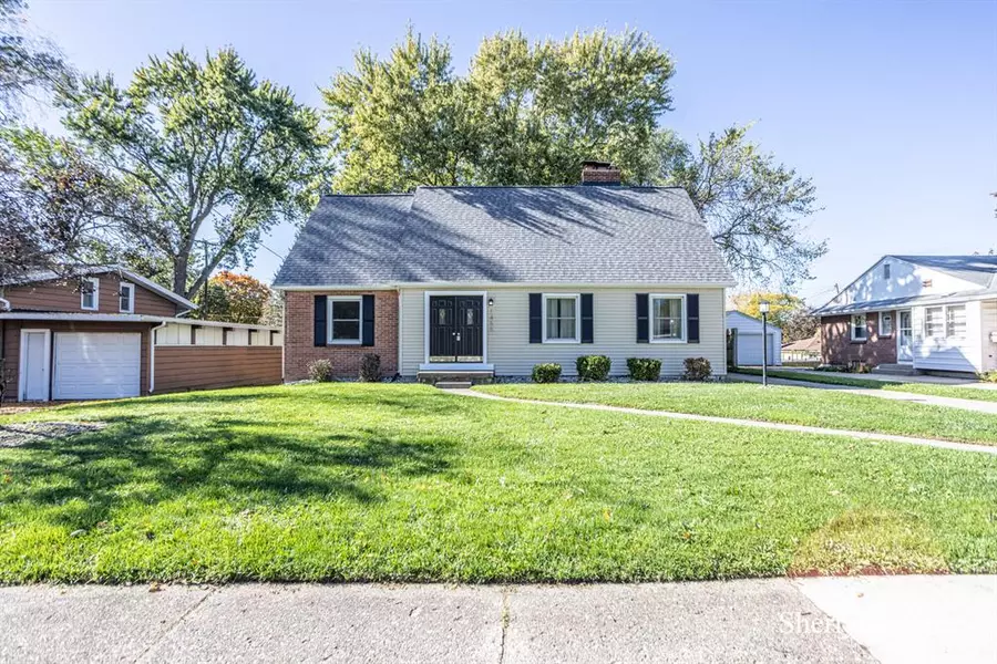 1455 Ball Avenue NE, Grand Rapids, MI 49505