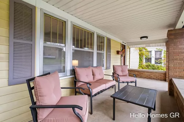 Grand Rapids, MI 49505,2019 Plainfield Avenue NE