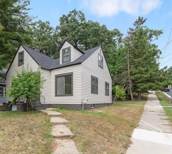 Grand Rapids Twp, MI 49507,1680 Kalamazoo Avenue SE