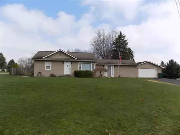 805 Pinewood Avenue, Emmett Twp, MI 49014