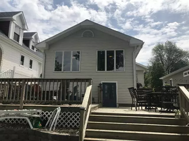 11300 E Indian Lake Drive, Brady Twp, MI 49097