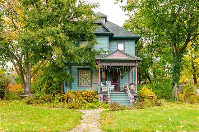 116 W Spruce Street, Marshall, MI 49068
