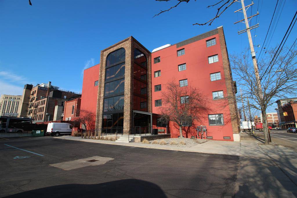 Kalamazoo, MI 49007,350 E Michigan Avenue Suite 230