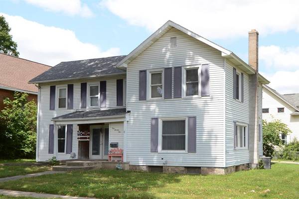 125 E Maple Street, Vicksburg, MI 49097