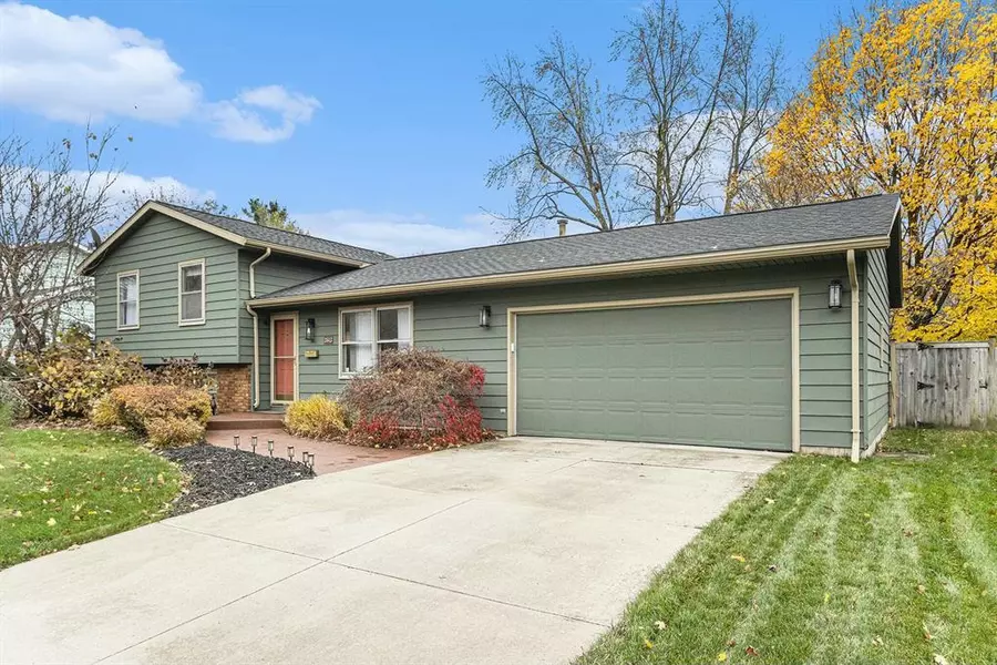 3643 Edinburgh Drive, Kalamazoo, MI 49006