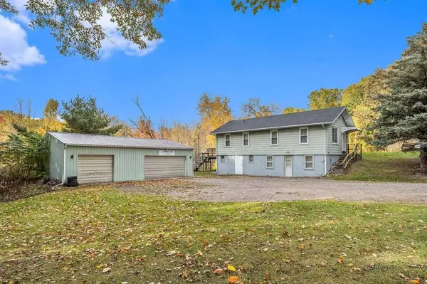 22565 Capital Avenue NE, Pennfield Twp, MI 49017