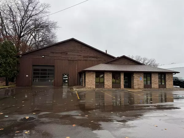 9350 Shaver Road Entire Bldg, Portage, MI 49024