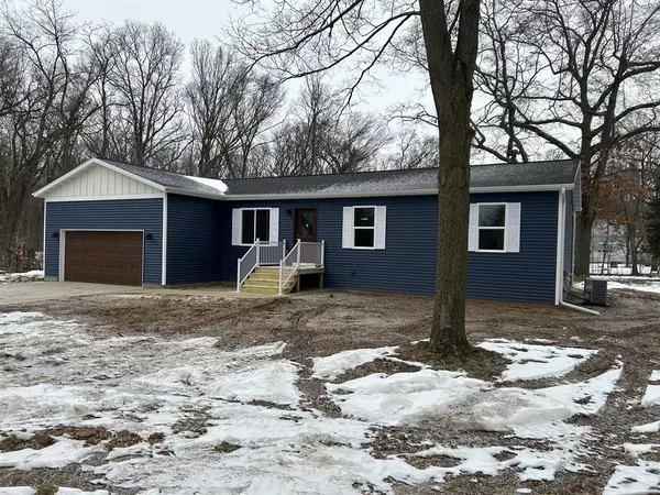 26404 60th Avenue, Mattawan, MI 49071