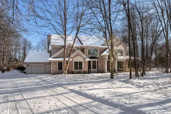 Richland Twp, MI 49083,6450 E Bay Lane