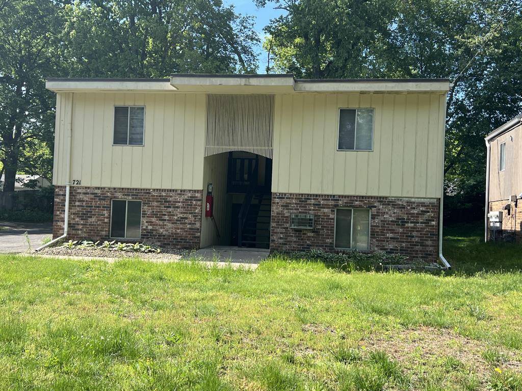 Kalamazoo, MI 49008,715 Buchanan Avenue
