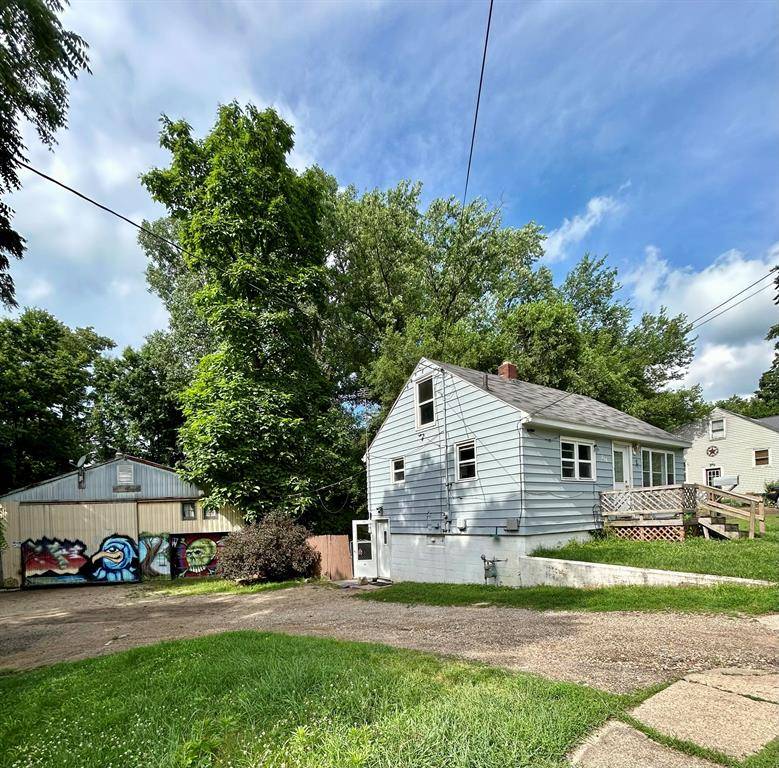 Three Rivers, MI 49093,210 Fifth Avenue