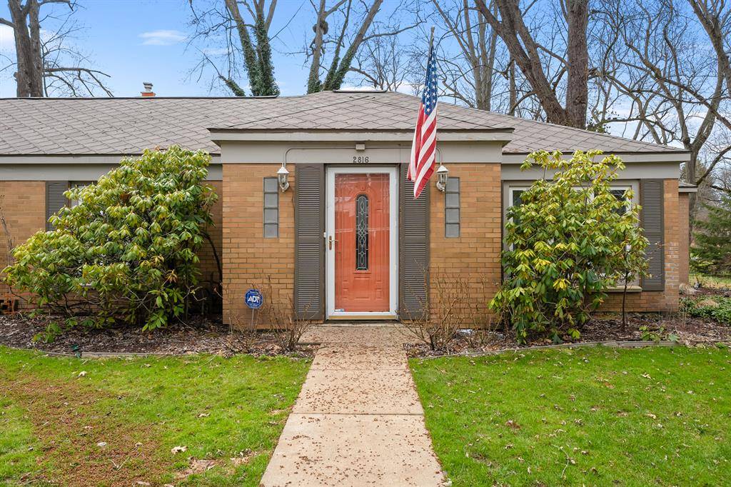 2816 Seamers Street, Kalamazoo Twp, MI 49048