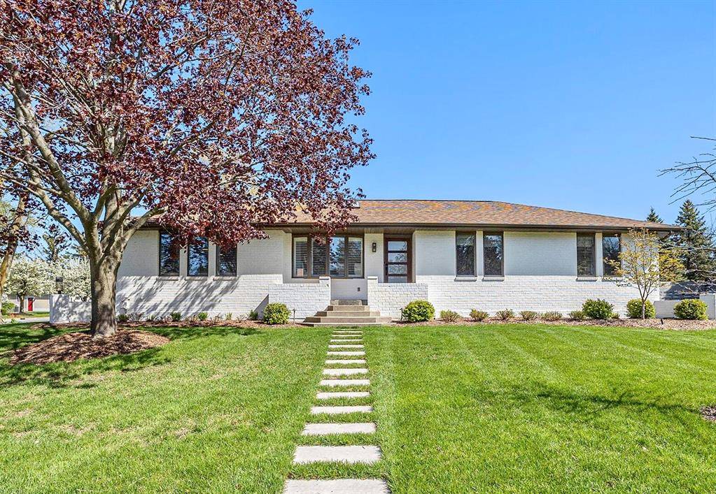 South Haven, MI 49090,55 Gabriel Drive
